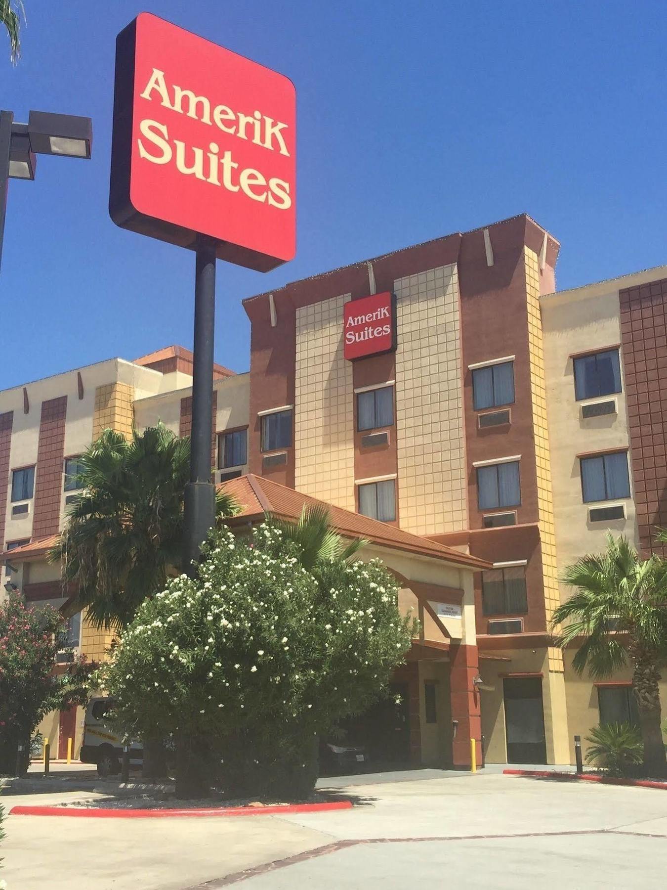 Comfort Suites Laredo Exterior foto